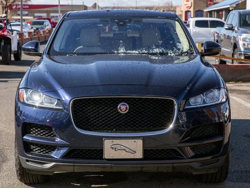 Used 2020 Jaguar F-PACE Premium image 3