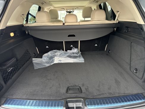 New 2026 Mercedes-Benz GLE 450 4MATIC image 13