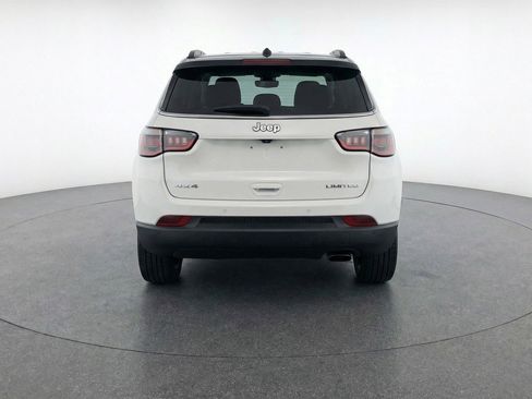 Used 2025 Jeep Compass Limited image 7