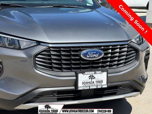 Used 2023 Ford Escape Active image 7