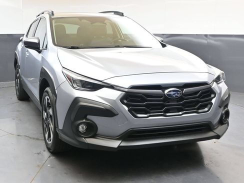 Certified 2024 Subaru Crosstrek 2.5i Limited w/ Crosstrek Mirror Package AWD/4WD image 8