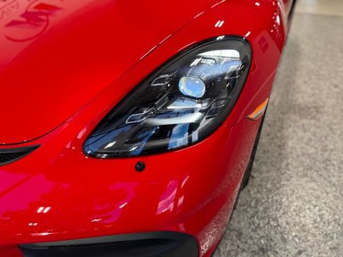 Used 2022 Porsche 718 Boxster Spyder RWD image 63