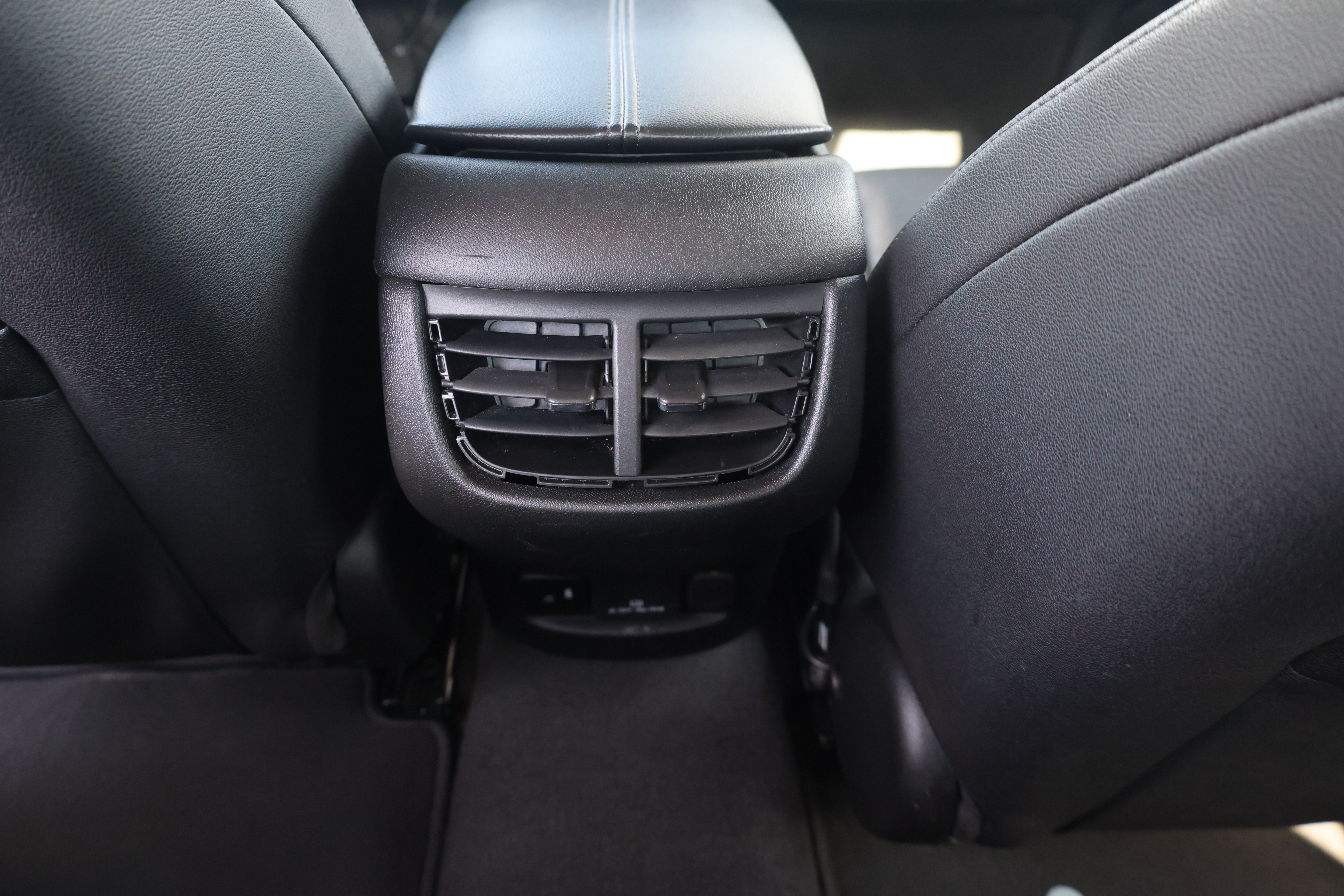 Used 2024 Chevrolet Malibu LT FWD image 13