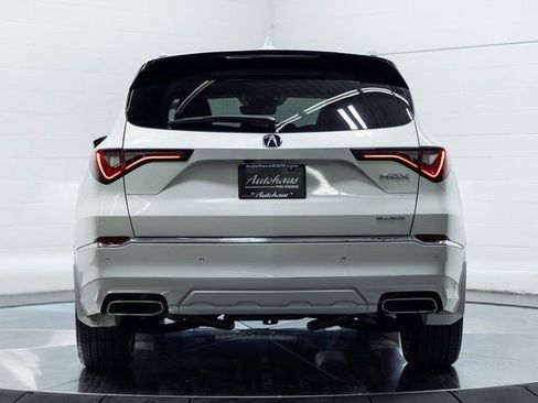 Used 2025 Acura MDX Advance Package image 7