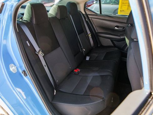 Used 2021 Nissan Sentra SV image 12