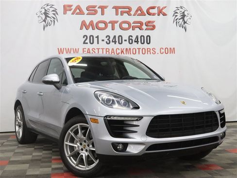 Used 2016 Porsche Macan S AWD/4WD image 3