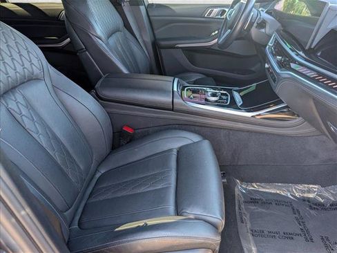Certified 2024 BMW X7 M60i w/ Executive Package AWD/4WD image 23