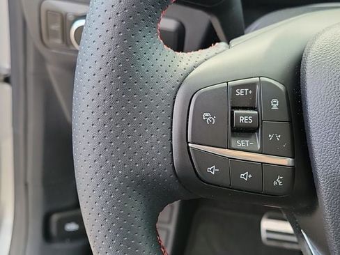 Used 2024 Ford Escape ST-Line w/ Tech Pack #1 AWD/4WD image 11