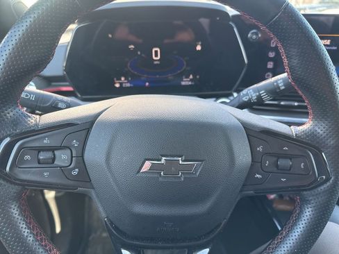 Used 2024 Chevrolet Trax RS w/ Driver Confidence Package image 33