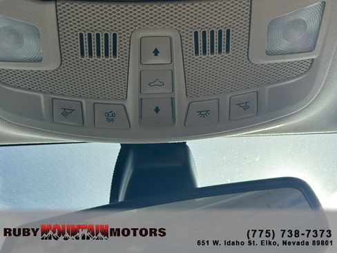 Used 2019 Ford Fusion Titanium image 17