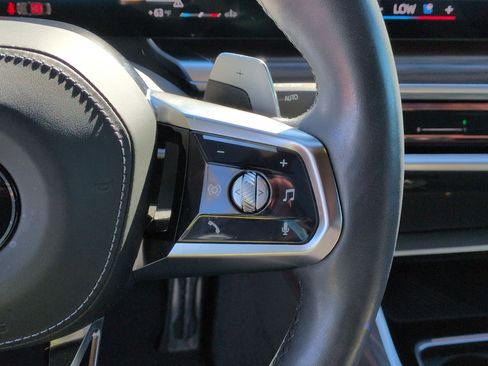 Certified 2024 BMW 760i xDrive 760i xDrive w/ Premium Package 2 image 19