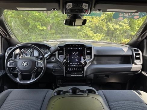 Used 2024 RAM 3500 Tradesman w/ Chrome Appearance Group image 26