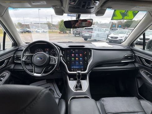 Used 2022 Subaru Outback Limited image 12