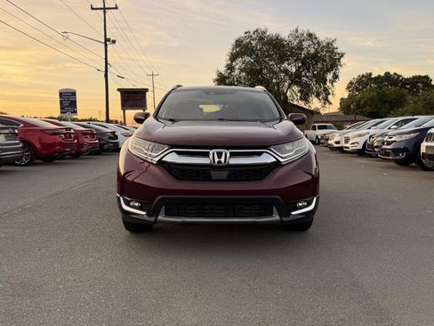 Used 2017 Honda CR-V Touring image 2