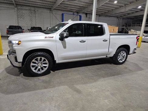 Used 2020 Chevrolet Silverado 1500 LTZ w/ LTZ Premium Package image 4