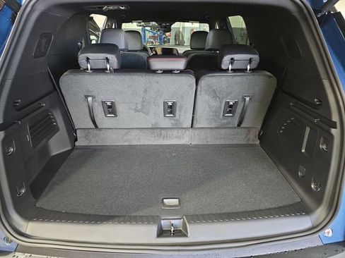 New 2026 Chevrolet Traverse Z71 w/ Driver Confidence Package image 13