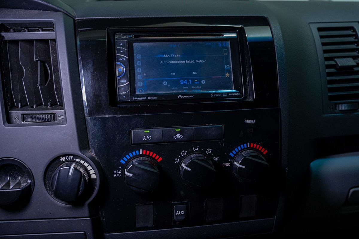 Used 2009 Toyota Tundra 2WD Double Cab image 6
