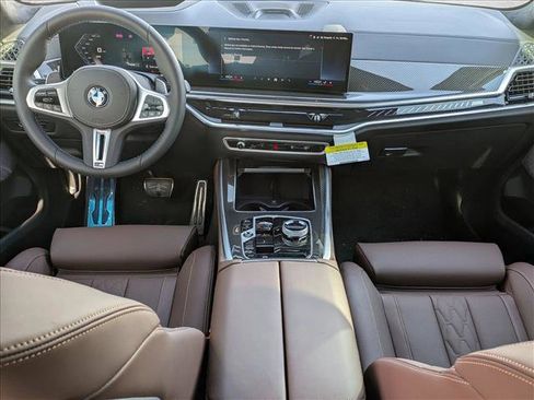 New 2026 BMW X5 M60i image 16