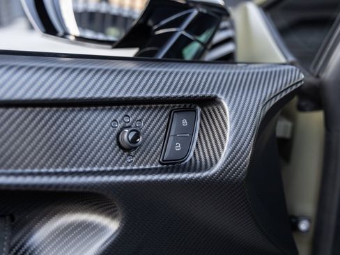 Used 2024 Lamborghini Huracan STO image 31