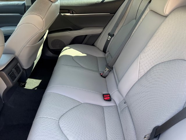 Used 2021 Toyota Camry XLE w/ Navigation Upgrade Package FWD image 23