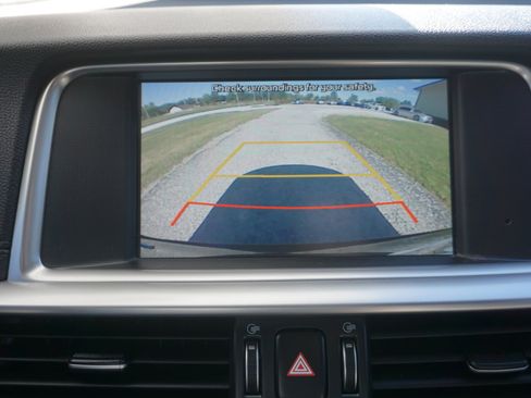 Used 2020 Kia Optima LX image 12