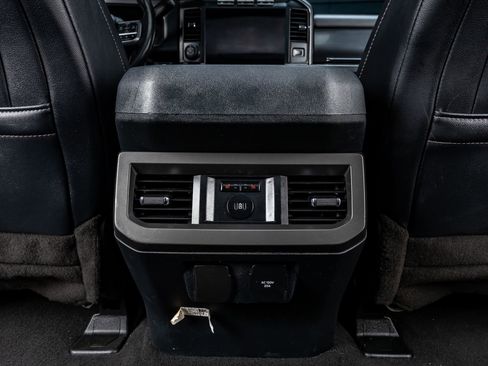 Used 2023 Ford F250 Lariat w/ Lariat Ultimate Package image 32