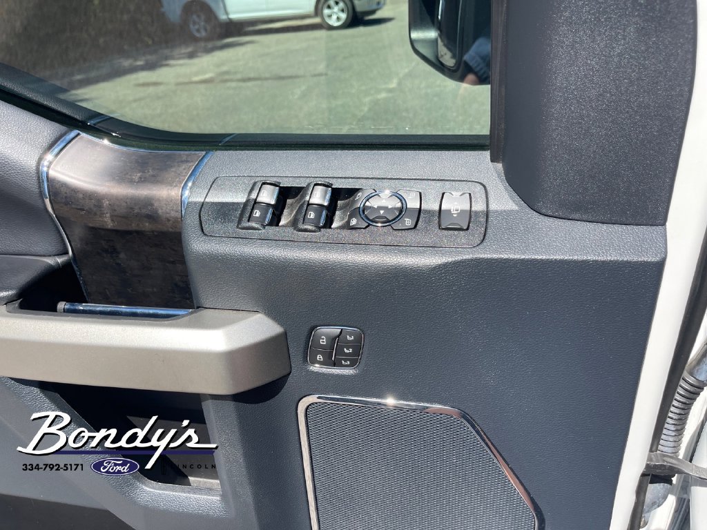 Used 2022 Ford F350 Lariat w/ Lariat Ultimate Package AWD/4WD image 8