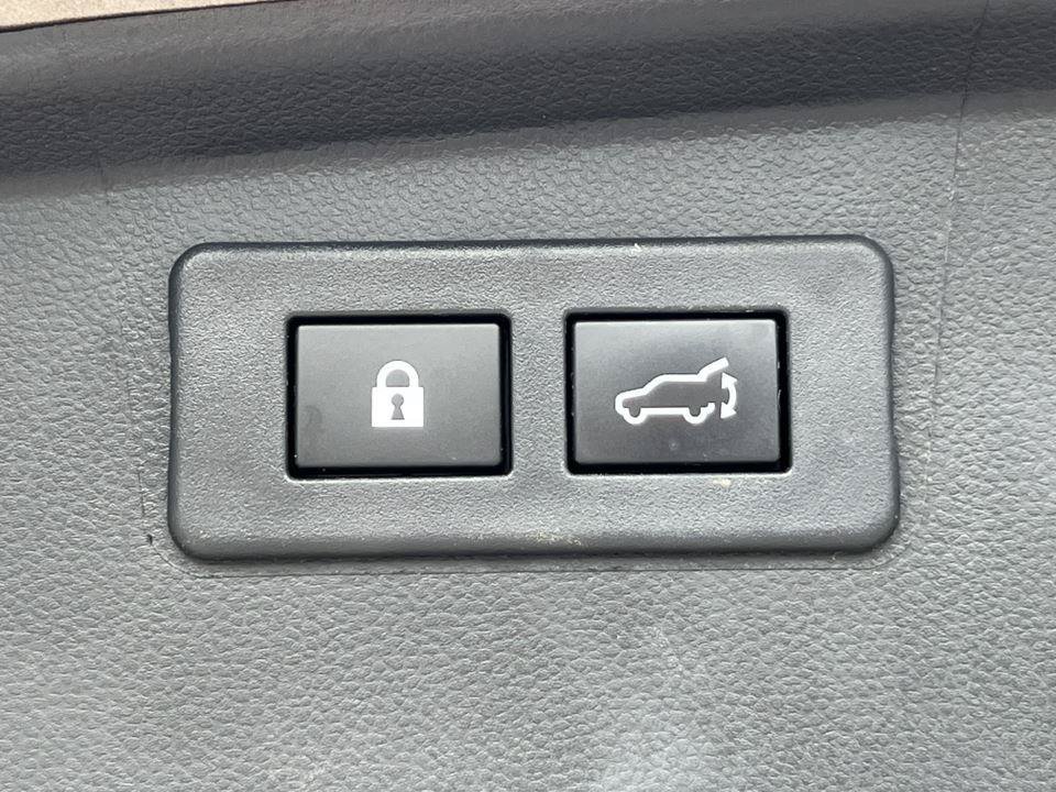 Used 2024 Subaru Outback Premium AWD/4WD image 32