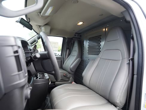 New 2025 Chevrolet Express 2500 w/ Driver Convenience Package RWD image 9