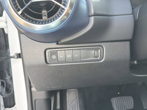 Certified 2025 Chevrolet Equinox EV LT w/ Convenience Package FWD image 20