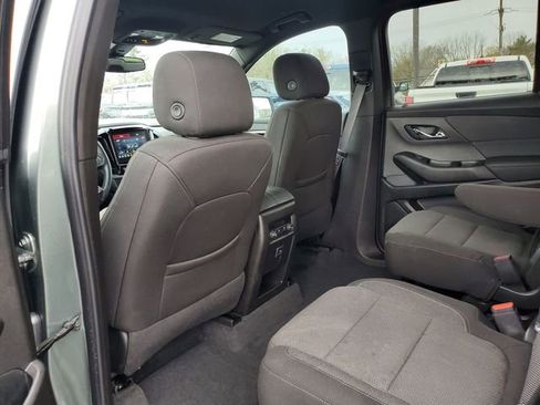 Certified 2023 Chevrolet Traverse LT image 12