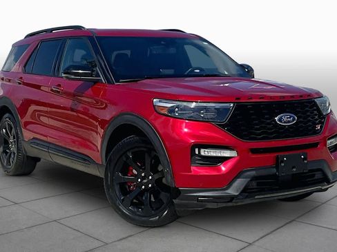 Used 2021 Ford Explorer ST w/ Equipment Group 401A AWD/4WD image 2