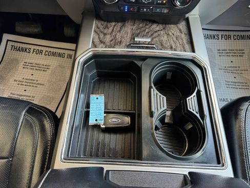 Used 2018 Ford F250 Lariat w/ Lariat Ultimate Package AWD/4WD image 23
