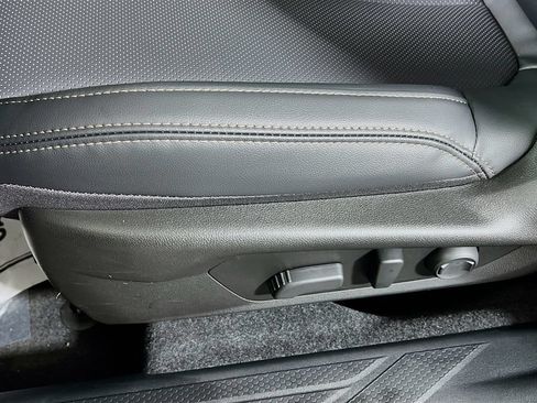 New 2026 Subaru Outback Limited AWD/4WD image 15