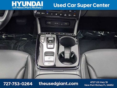 Certified 2024 Hyundai Tucson Limited AWD/4WD image 24