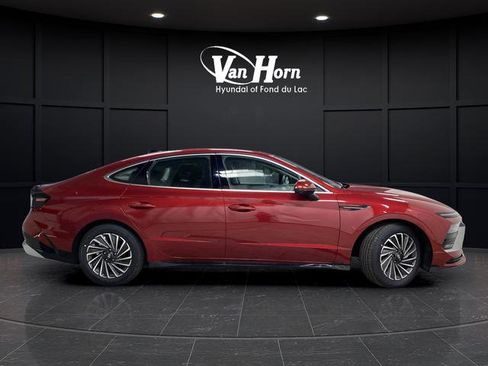 New 2026 Hyundai Sonata Limited image 2