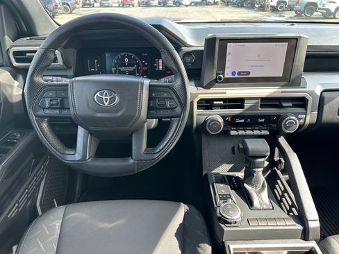 Used 2025 Toyota Tacoma SR5 image 15