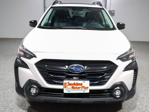 Used 2024 Subaru Outback Onyx Edition image 4