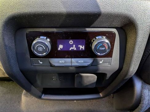 New 2026 Chevrolet Traverse RS image 26