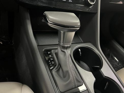 Used 2025 Hyundai Sonata SE FWD image 25