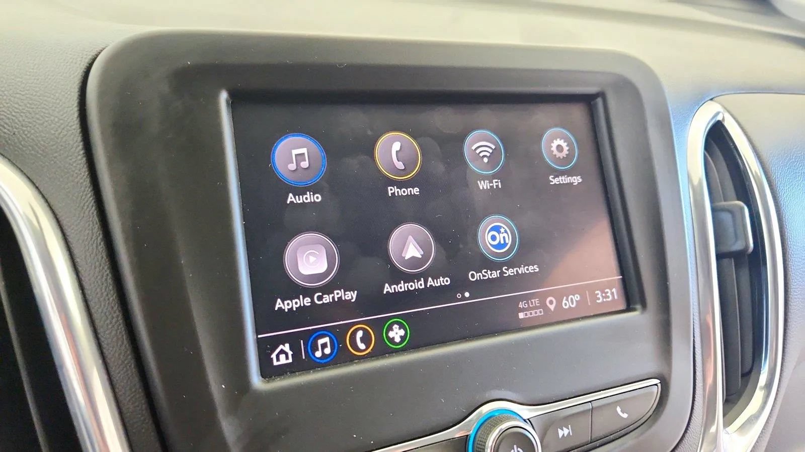 Used 2023 Chevrolet Equinox LT FWD image 20
