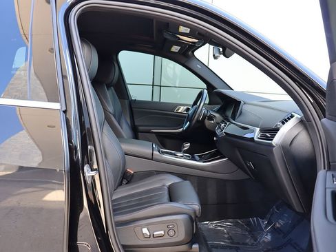 Used 2020 BMW X5 xDrive40i w/ Convenience Package image 32