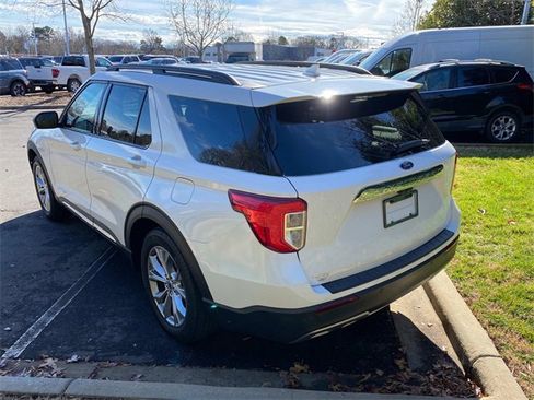 Used 2021 Ford Explorer XLT w/ Equipment Group 202A image 32