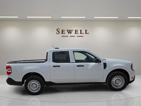 New 2025 Ford Maverick XL w/ Equipment Group 102A image 5