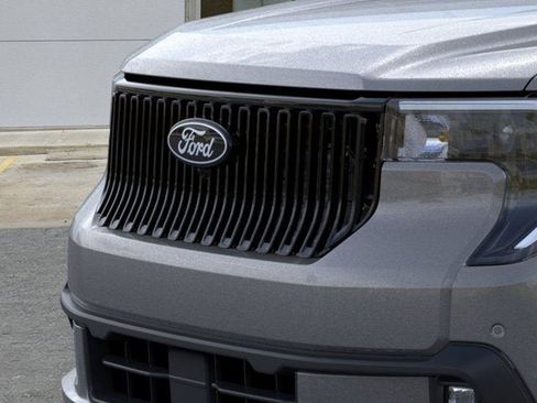 New 2025 Ford Maverick Lobo image 18