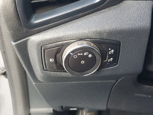 Used 2018 Ford EcoSport SE w/ SE Convenience Package image 23