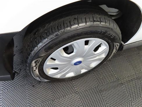 Used 2020 Ford Transit Connect XL image 8