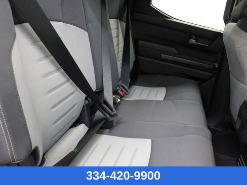 Used 2025 Toyota Tacoma TRD Sport image 17