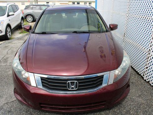 Used 2010 Honda Accord EX-L image 6