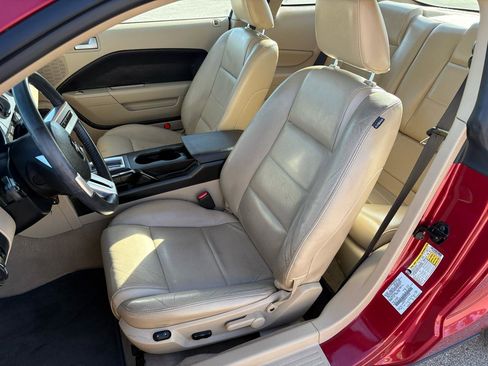 Used 2006 Ford Mustang Coupe image 44